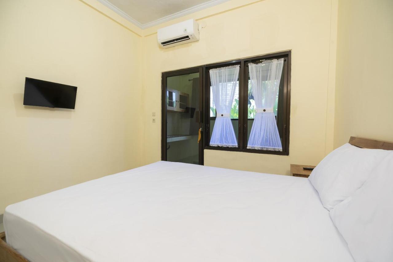 Hotel OYO 2204 Griya Hita Ketewel Exterior foto